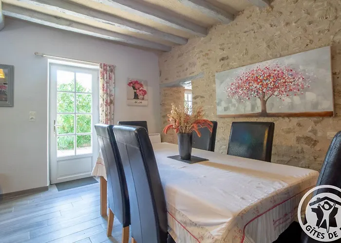 Avec Jardin, Proche Activités Nautiques - Fr-1-622-75 * Morannes sur Sarthe-Daumeray